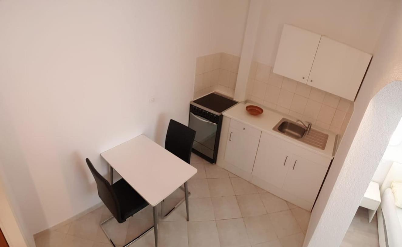 Apartmani Jureta Okrug Gornji Kültér fotó