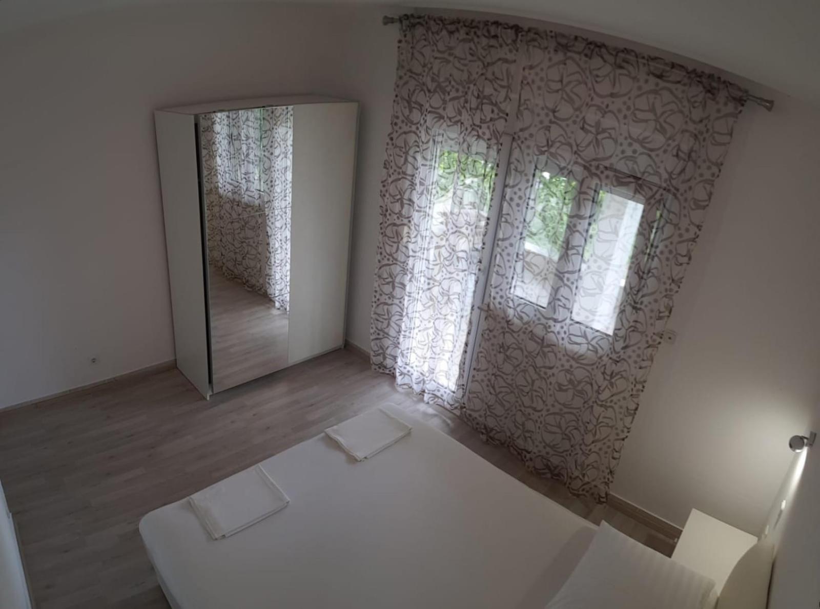 Apartmani Jureta Okrug Gornji Kültér fotó